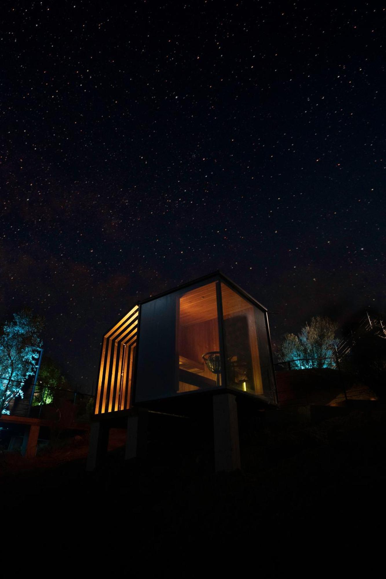 Hotel Bajo Estrellas Contemporaneo